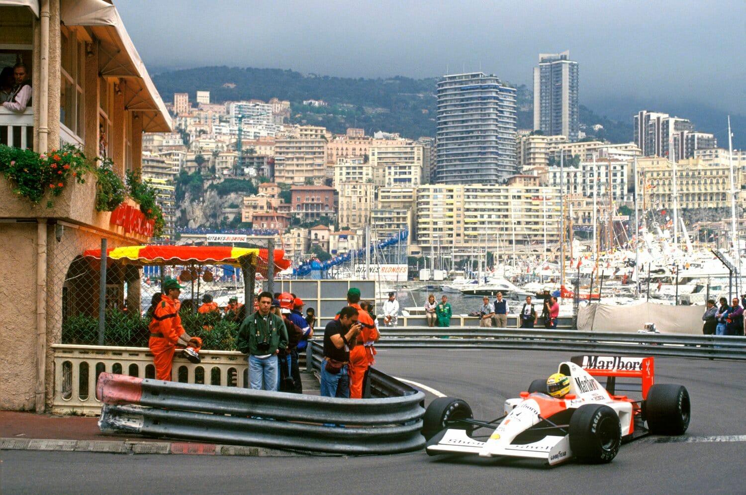 1991年のセナ。モナコで4連勝を達成し、シーズンはナイジェル・マンセルと争いながらも鈴鹿で3度目のタイトルを獲得した　©Getty Images