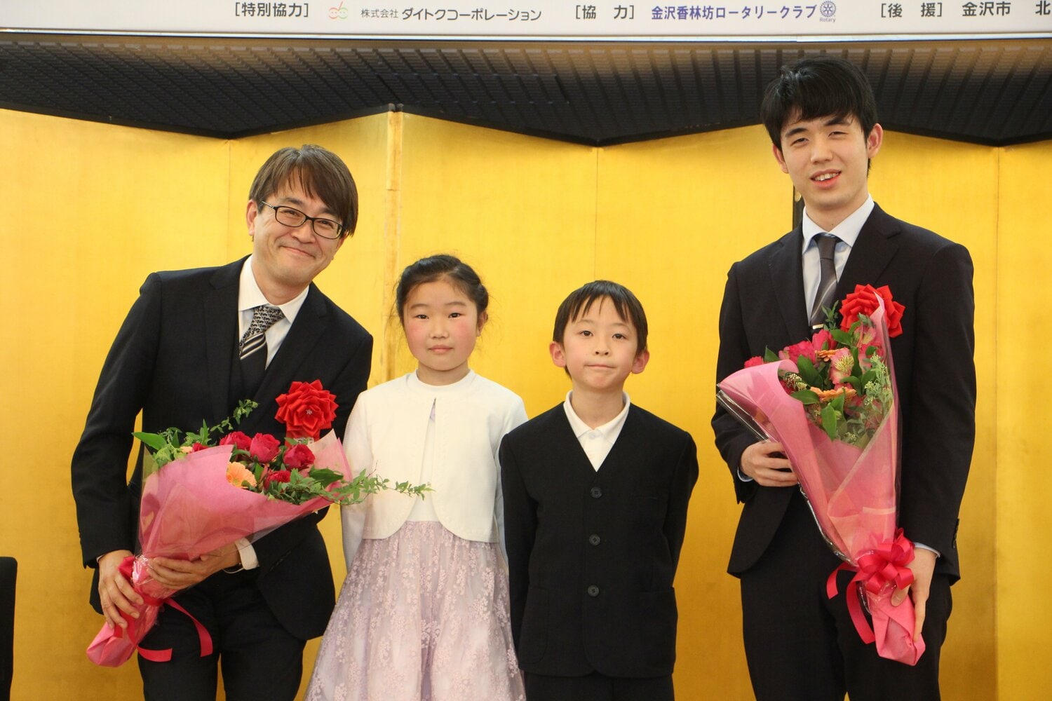 第3局前夜祭の一コマ　©日本将棋連盟