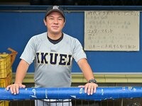 壮絶な虐待を受け「一生、誰も信用しない」…坂本博之が味わった