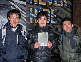 昨年の出場者である鈴木さん（左）、今年一緒に出場する眞守さん