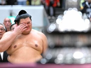 「好取組が多かった」元大関・魁皇が振り返る「メチャクチャしんどい」秋場所…最高の成績・実力でも昇進できないのはなぜ？「怖い顔」の注目力士も