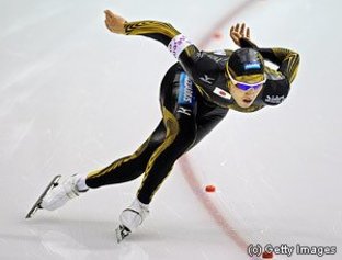 今季W杯第2戦初日に34秒98の好タイムで優勝。ライバル加藤条治も翌日に同タイムで優勝、本番で金を争うか