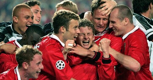 マンU ライアン ギグス フィギュア ライアン ギグス フィギュア GIGGS