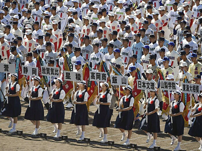 地方大会の投球回数が甲子園に影響？最多は1人で60回を投げた投手も。＜Number Web＞ photograph by Kyodo News