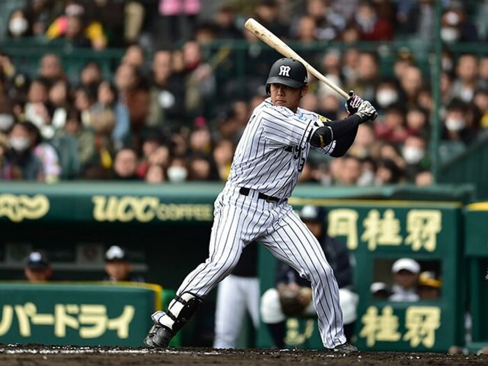 金本知憲監督もノータッチの新人。阪神の新人・高山俊は“モノが違う”。<Number Web> photograph by NIKKAN SPORTS