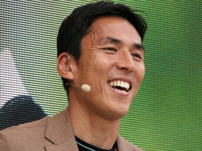 「浦和レッズにまた…」“万博でビックリ発言”長谷部誠に「ドイツで16年半の長谷部でも未達成」日本代表後輩2人の“スゴい快挙”を聞いてみた＜Number Web＞ photograph by NumberWeb