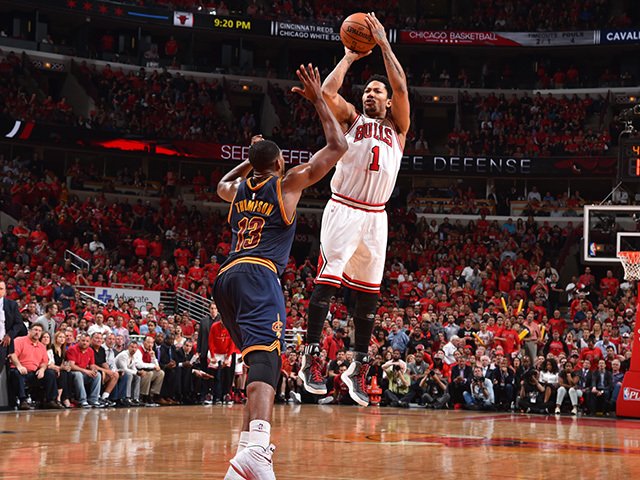 シカゴの英雄、デリック・ローズ。ガラスの貴公子から仮面の騎士へ