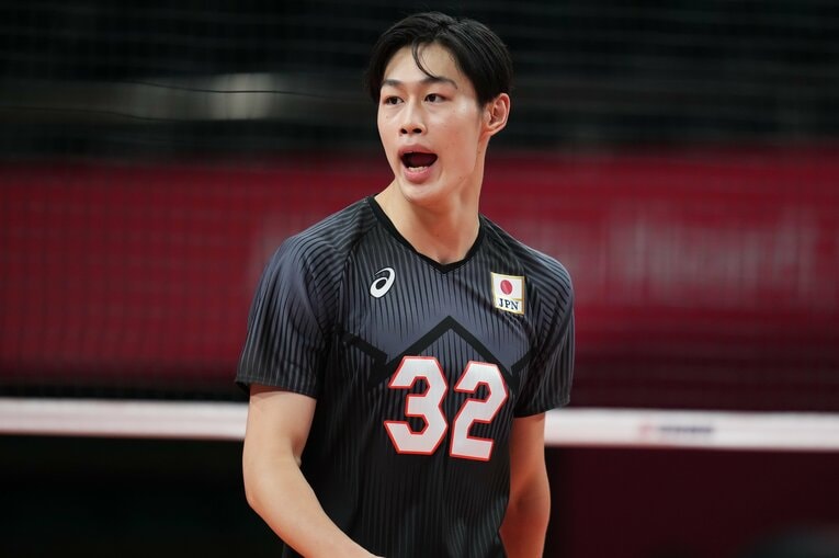 高橋藍と同じ東山高校出身の麻野堅斗（早稲田大学1年）。高校時代から高いポテンシャルに注目が集まっていた　©︎AFLO SPORT