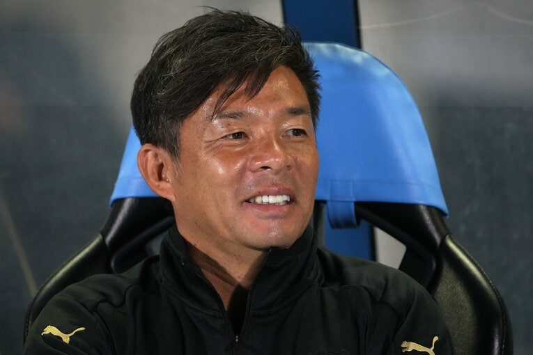 10月に退任を発表した川崎フロンターレの鬼木達監督　©Masashi Hara/Getty Images