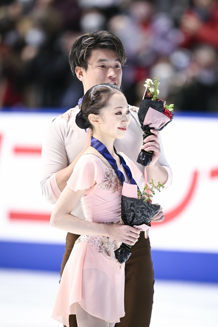 全日本選手権で優勝した三浦璃来・木原龍一　©Asami Enomoto