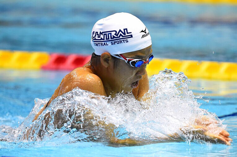 2016年日本選手権での寺村さん。平泳ぎ時点では“ゾーン的”な状態に入っていたようだ　©Getty Images