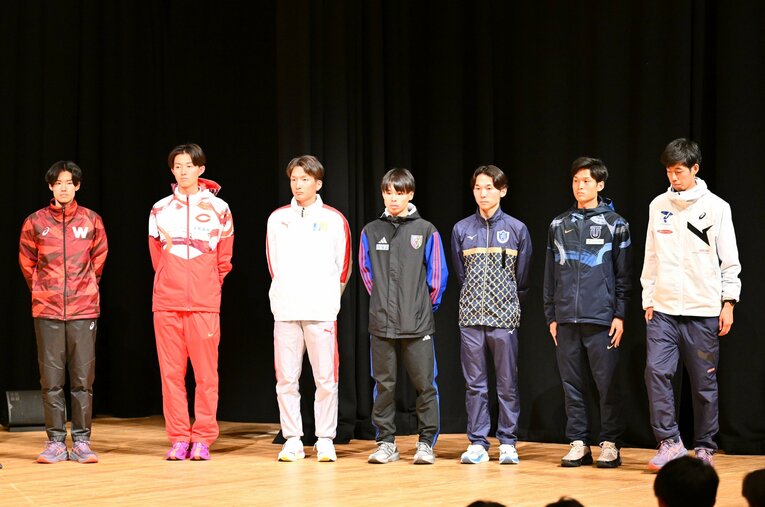 第101回箱根駅伝表彰式で。箱根を走った4年生たちはどんな進路を選ぶのだろうか ／ photograph by JMPA