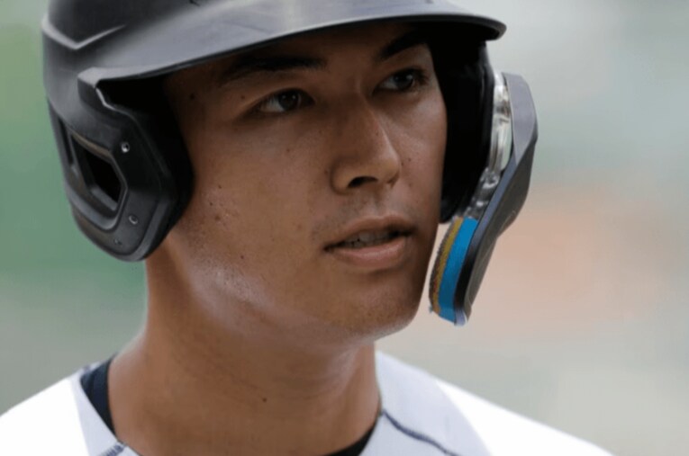 大きな注目を集めた慶應大の清原正吾。しかし今回のドラフトで指名とはならなかった ／ photograph by Shigeki Yamamoto