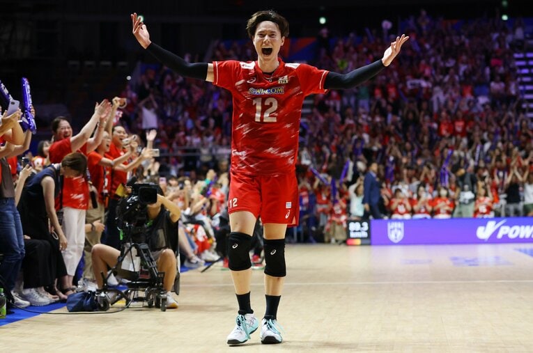 VNL11連勝の立役者とも言える高橋藍（24歳）。栄養士と密にコミュニケーションを図りながら、自らの肉体に向き合っている ／ photograph by JVA/AFLO SPORT