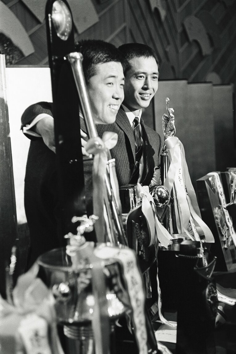 現役時代の野村と王　©BUNGEISHUNJU