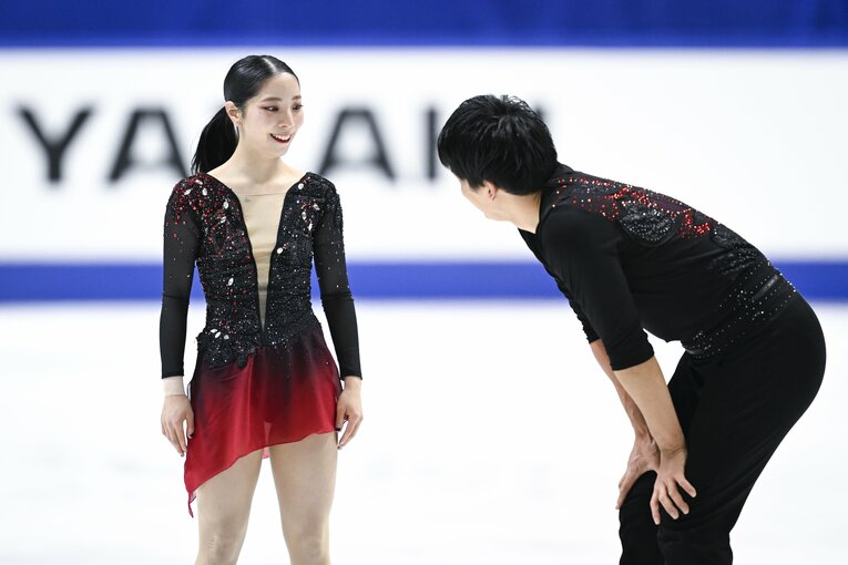 全日本選手権で優勝した三浦璃来・木原龍一　©Asami Enomoto