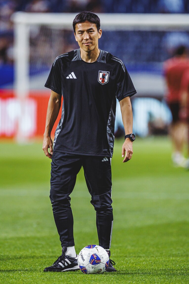 長谷部誠コーチ（2024年W杯アジア最終予選・中国戦）©︎Kiichi Matsumoto