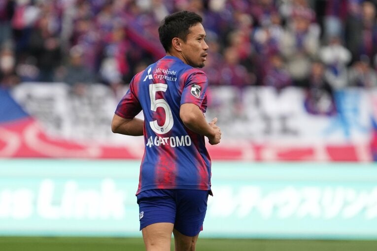 37歳になった長友佑都。FC東京でのパフォーマンスで代表復帰を手繰り寄せた　©Etsuo Hara/Getty Images