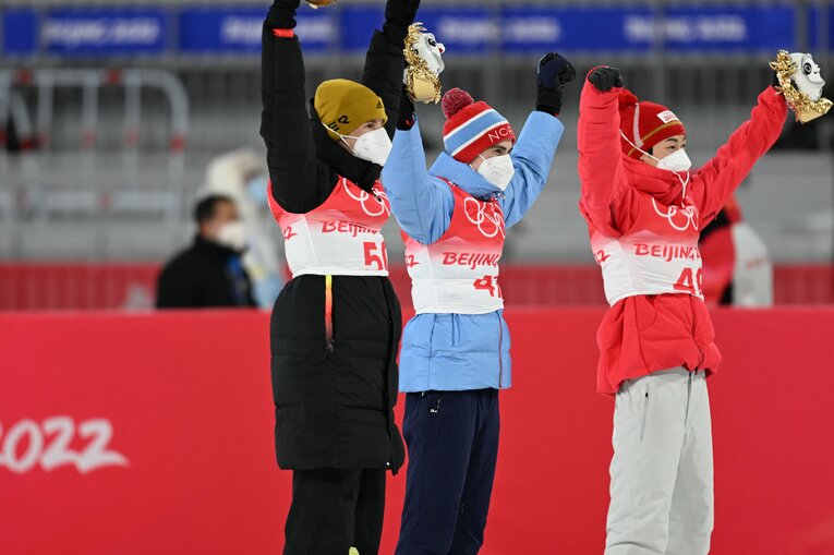 北京五輪LHの小林陵侑　©Naoya Sanuki/JMPA