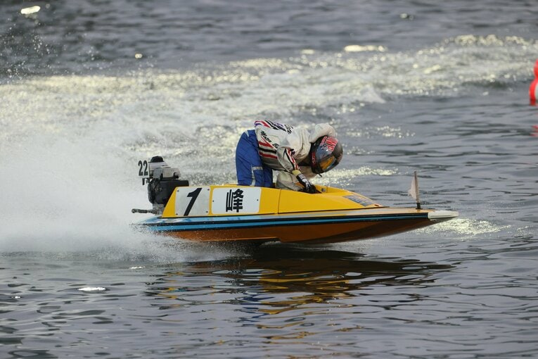 峰のターンに憧れる若手選手も多い　©日本モーターボート競走会