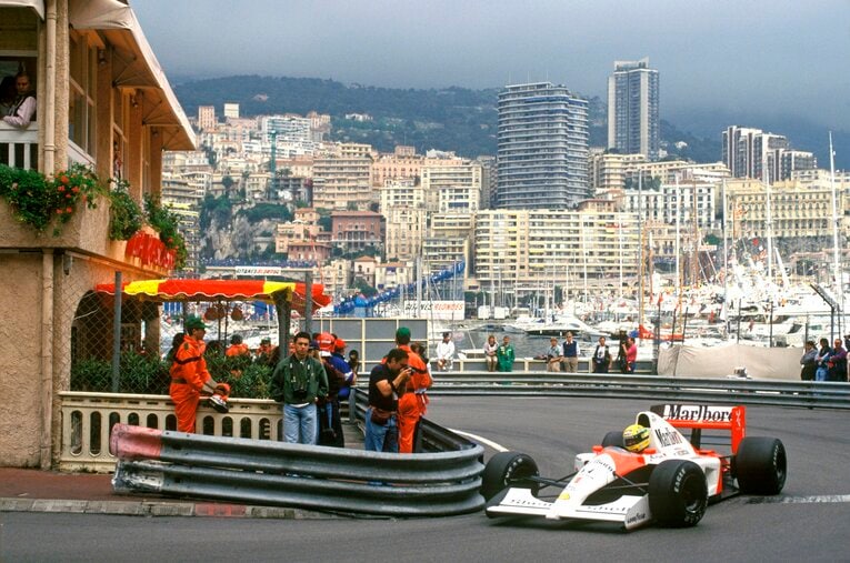 1991年のセナ。モナコで4連勝を達成し、シーズンはナイジェル・マンセルと争いながらも鈴鹿で3度目のタイトルを獲得した　©Getty Images