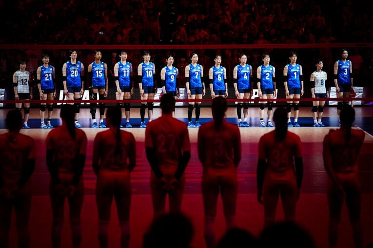 VNLセルビア戦　©︎Volleyball World