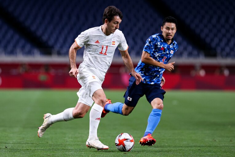 中西氏が「日本の守備陣にとってもっとも危険な存在」だったと挙げた、ミケル・オジャルサバル（背番号11）　©Getty Images