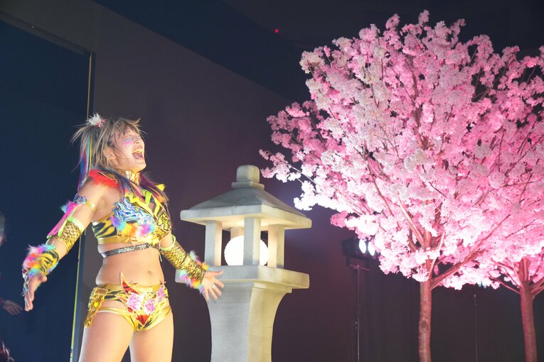 「お前、あの騒動があったのによく来たな」“今のプロレス批判”で炎上した前田日明に、ウナギ・サヤカがモノ申した真意「ぶん殴られようが…」(72)