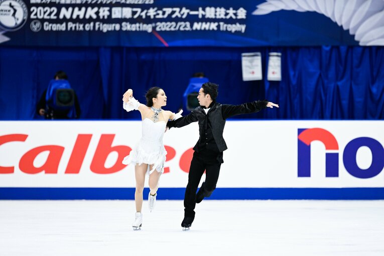 「すごい見つめられている感があって…」高橋大輔＆村元哉中が奏でる新たな関係性「音楽が鳴った瞬間、大ちゃんの目力が変わるんです」(110)