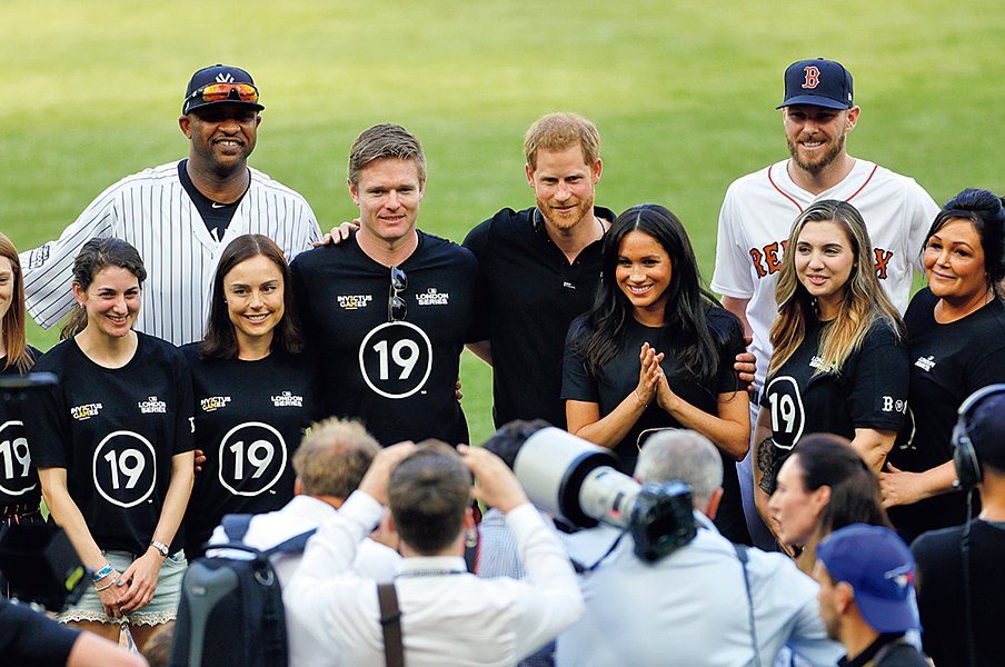 「不毛の地」に沸いた大歓声。MLBの新たなチャレンジ。~英国開催は成功、次の都市は?~<Number Web> photograph by Yukihito Taguchi