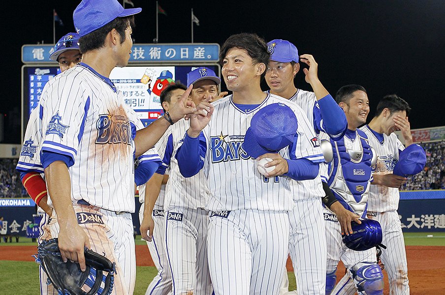 DeNA東克樹は大胆で器用で強心臓。セの新人王争いを10勝で独走中!<Number Web> photograph by Kyodo News