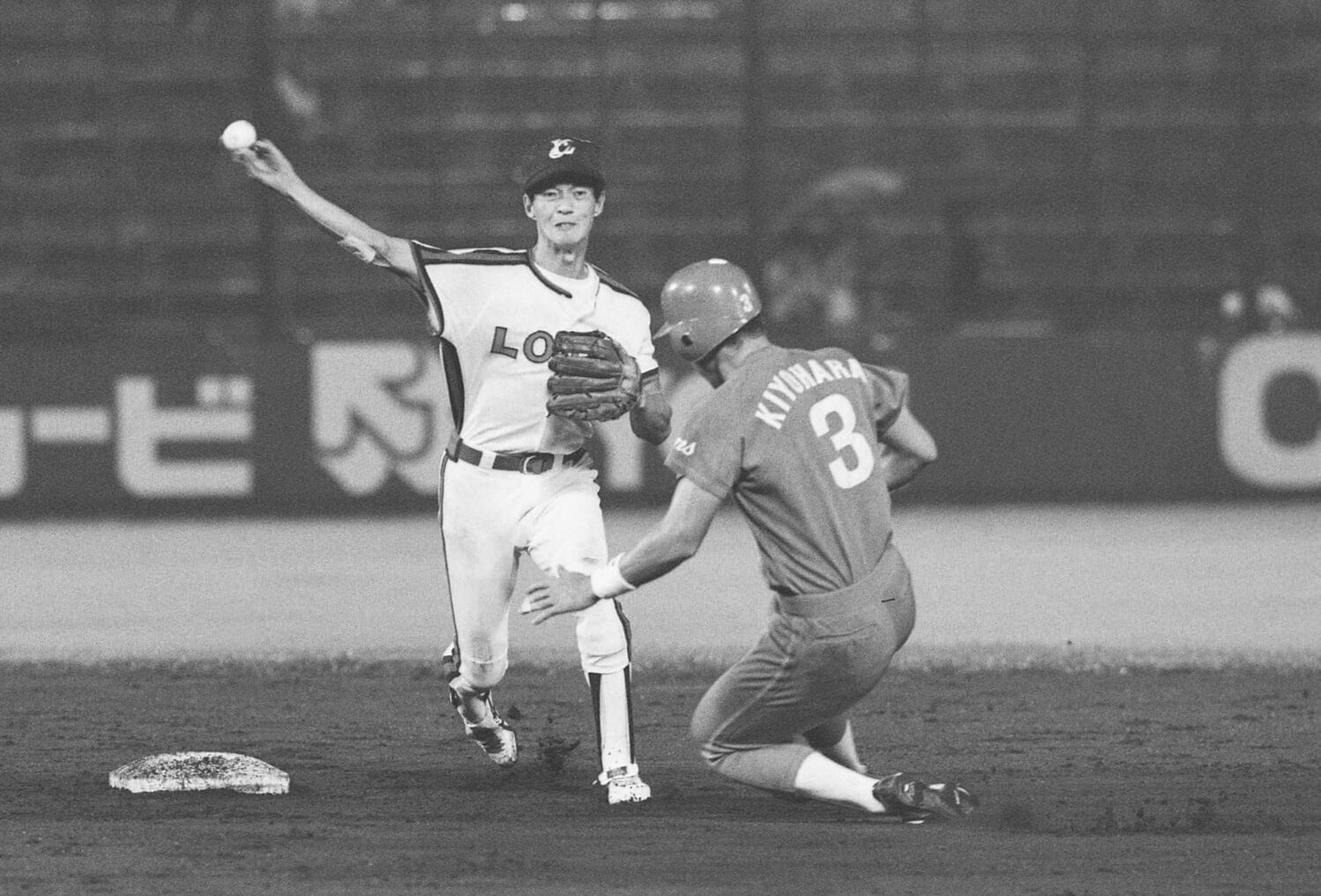 落合博満らとともに、「強肩ショート」としてロッテで活躍した水上善雄 ©JIJI PRESS