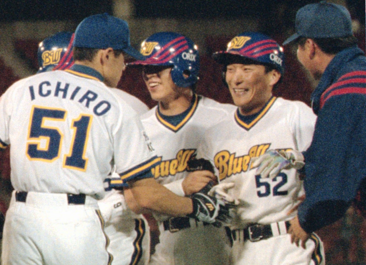 1996年、オリックス時代の大島公一とイチロー ©Kyodo News