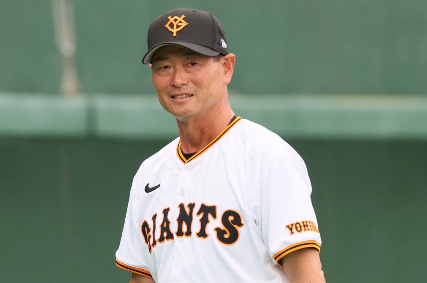 巨人・桑田真澄二軍監督「電撃退任のナゼ」圧倒的大差でファーム優勝したのに…阿部慎之助監督との育成方針の違いは？ 露呈した「絶対的な練習不足」＜Number Web＞ photograph by SANKEI SHIMBUN