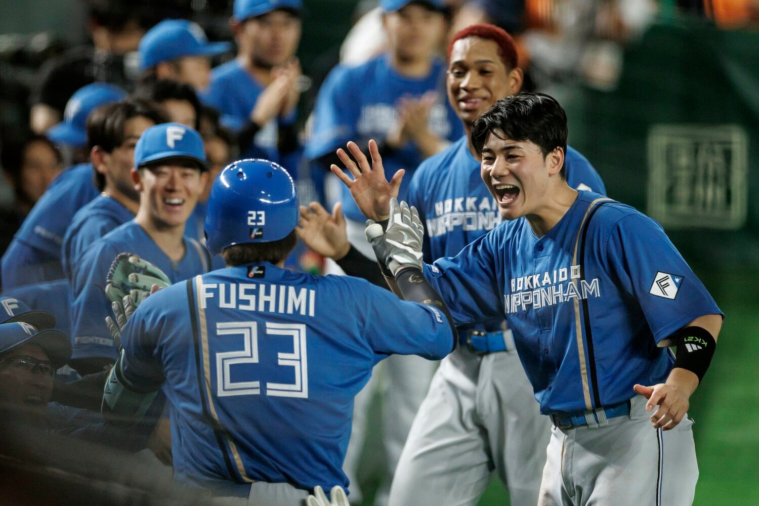 若い選手たちの明るさと団結力は球界イチだ ©Kiichi Matsumoto