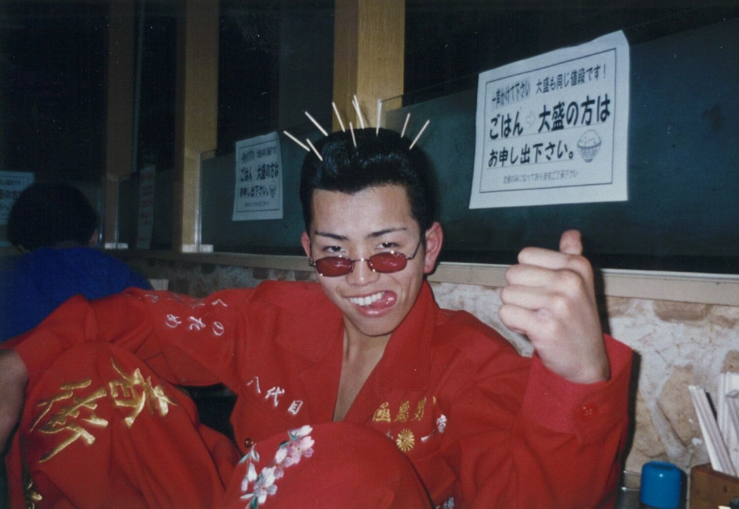 リーゼントの髪型は中学時代から（本人提供）