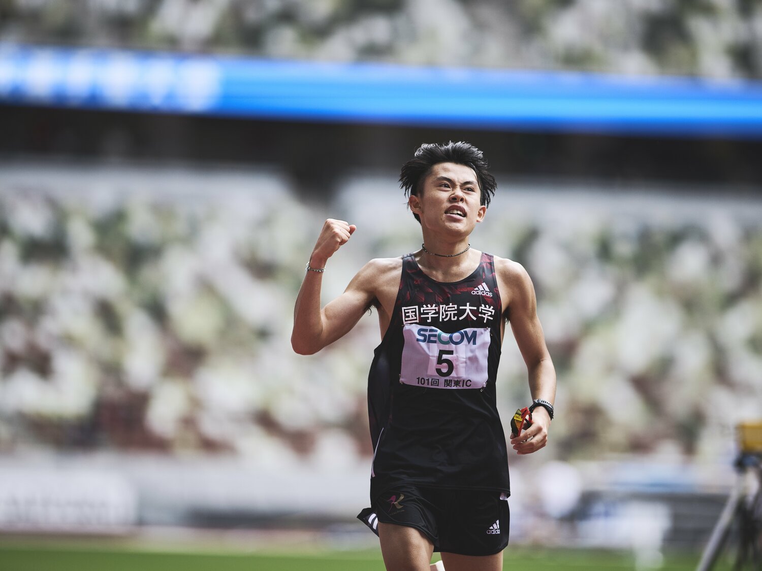 伊地知賢造（3年）がハーフマラソンで優勝　©️Yuki Suenaga