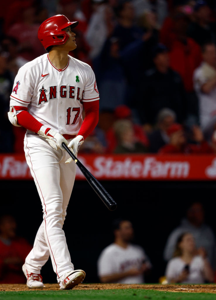 大谷メジャー初満塁ホームランの確信歩き（写真をクリック、スワイプするとトラウトとの“仲良しぶり”や直近の活躍などがご覧になれます） ©Getty Images