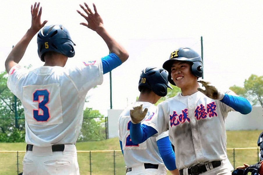 埼玉・花咲徳栄の野村佑希は化物か。高校野球ミレニアム世代にまた1人。＜Number Web＞ photograph by Asahi Shimbun