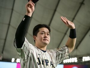 「チャンスの方から追いかけてくる男」牧秀悟のベネズエラ戦“衝撃の満塁弾”は予言されていた…井端弘和監督は「絶対牧に回ってくる」「狙い通り」