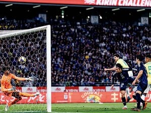 日本代表が逆転勝利。それでもブラジルは「エベレスト」である。