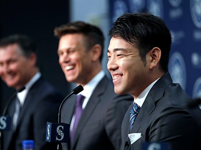 菊池雄星、10年前の涙を越えて。「やっと行けるという気持ち」＜Number Web＞ photograph by AFLO