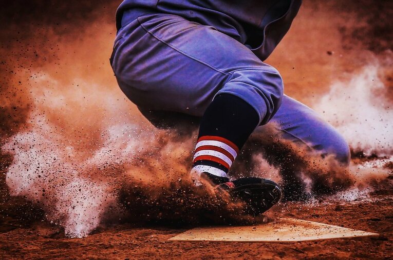 この夏、筆者はオリックス・バファローズの牧田勝吾スカウトに行く先々で“偶然”出会う。そんな牧田スカウトが明かした“意外な仕事”とは？ ／ photograph by Getty Images