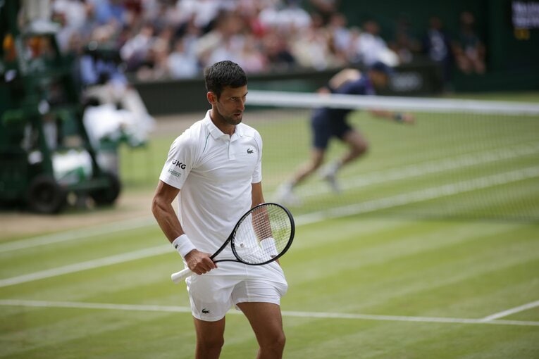 フェデラー、ナダルに並ぶ四大大会20勝だけでなく、年間グランドスラム、ゴールデンスラム達成に向けて、やや緊張しているように見えた　©Hiromasa Mano