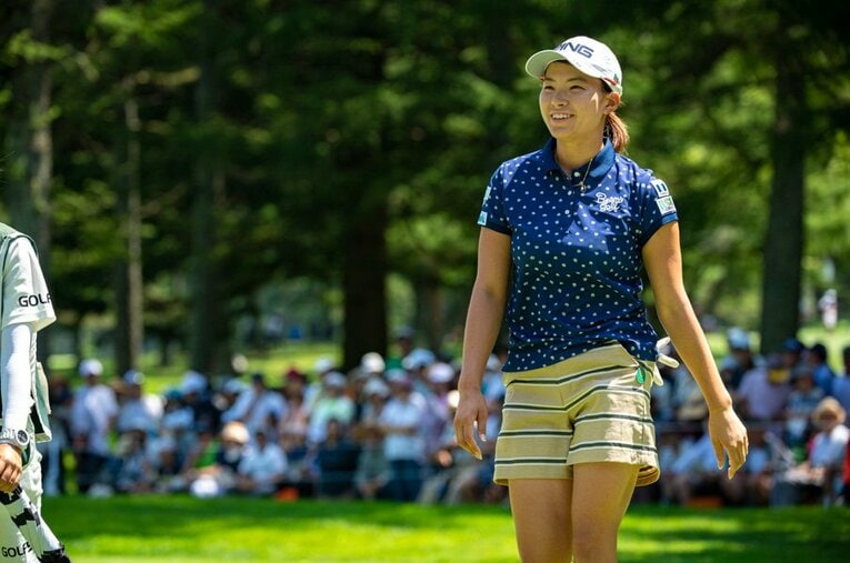 渋野日向子 ／ photograph by Takuya Sugiyama