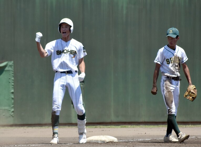 最後の夏の埼玉大会、対正智深谷戦で適時三塁打を放った吉野 ©Sankei Shimbun