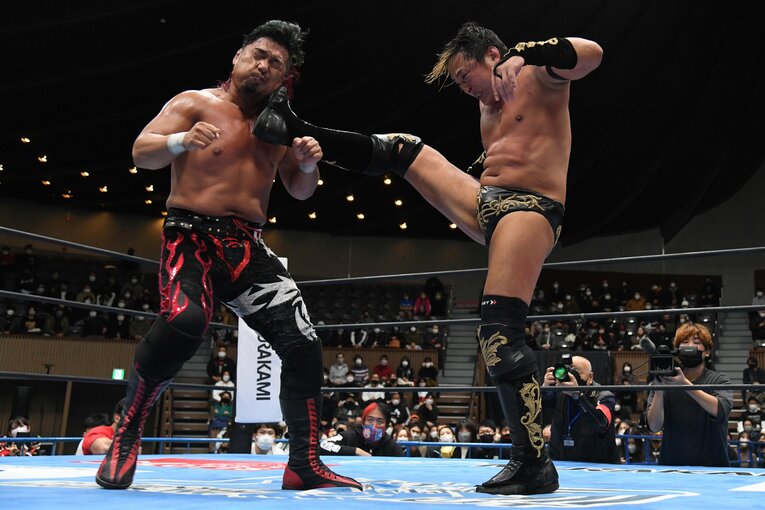 KOPW2022争奪戦。鷹木信悟 vs. タイチ