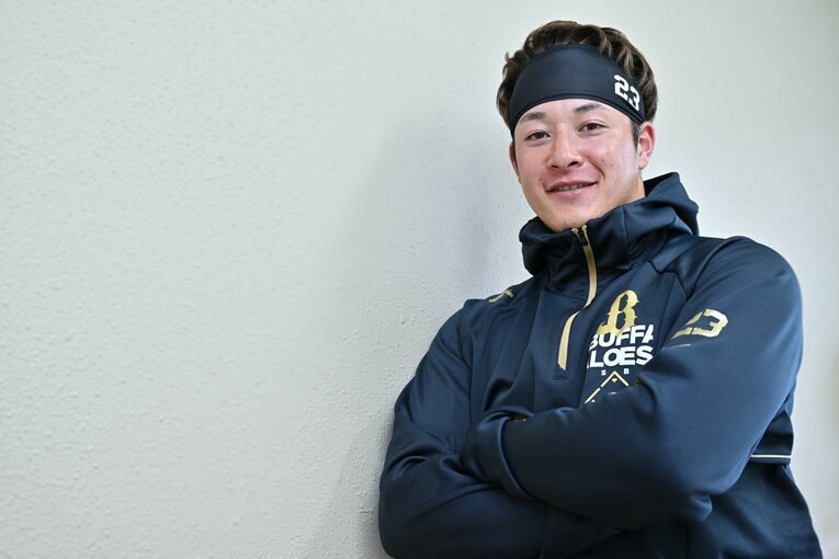 インタビューに答えたオリックス・吉田輝星　©︎Hideki Sugiyama　