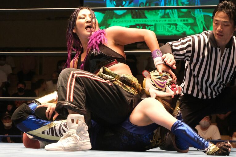 最高の敵役としてクイーンを苦しめた山下りな