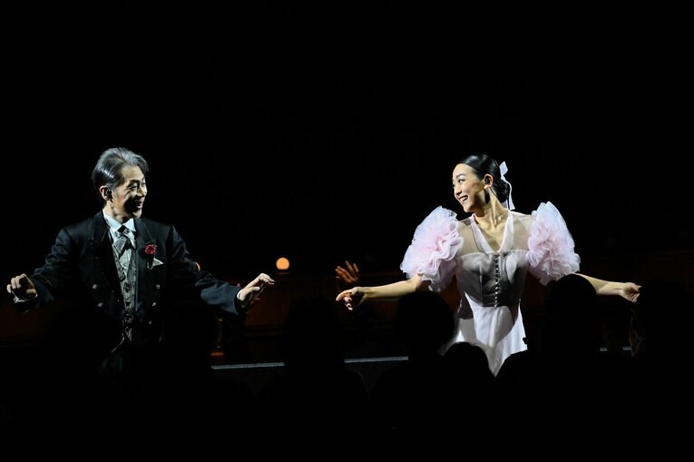 「母への永遠の愛を滑りたいな」浅田真央が明かすアイスショー『Everlasting33』に込めた“愛”「誰も見たことのない景色を届けたい」(107)